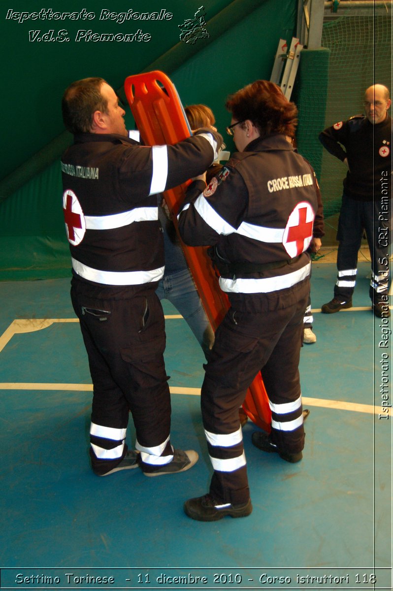 Settimo Torinese  - 11 dicembre 2010 - Corso istruttori 118 -  Croce Rossa Italiana - Ispettorato Regionale Volontari del Soccorso Piemonte