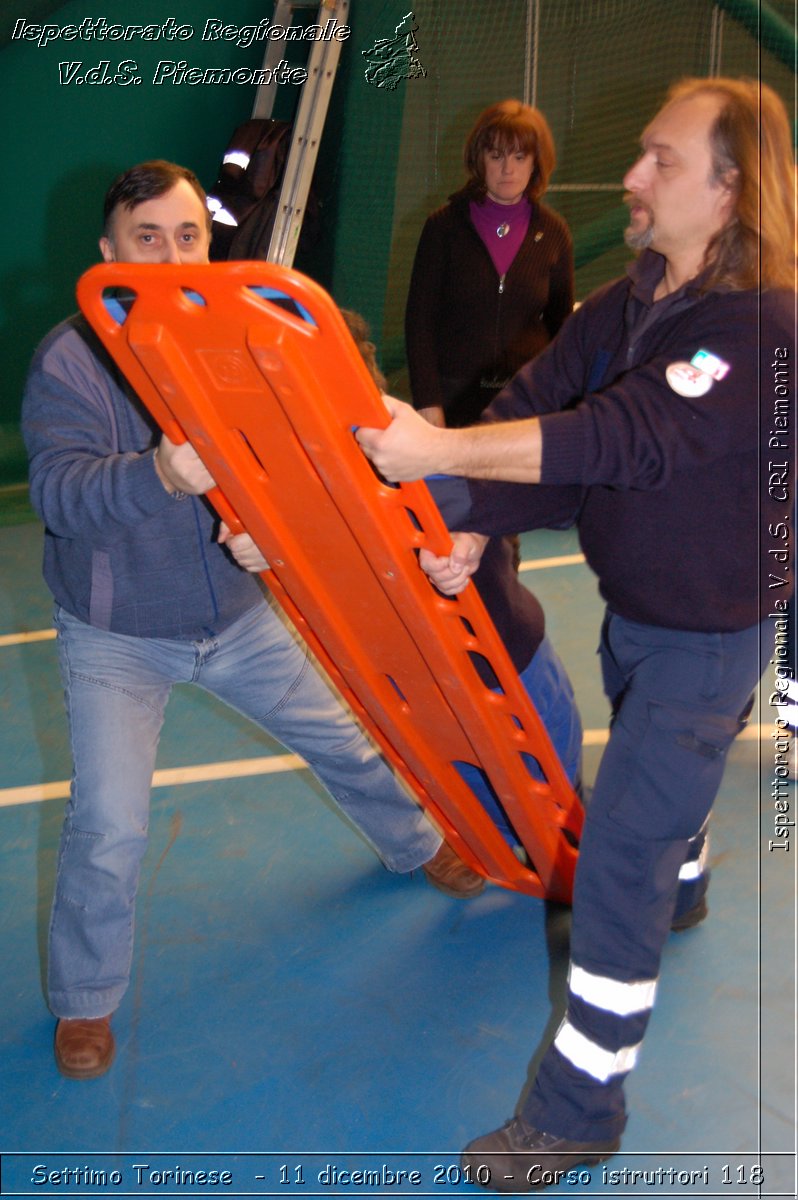 Settimo Torinese  - 11 dicembre 2010 - Corso istruttori 118 -  Croce Rossa Italiana - Ispettorato Regionale Volontari del Soccorso Piemonte