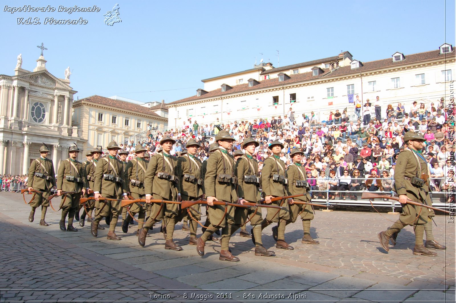 Torino  - 8 Maggio 2011 - 84a Adunata Nazionale Alpini -  Croce Rossa Italiana - Ispettorato Regionale Volontari del Soccorso Piemonte