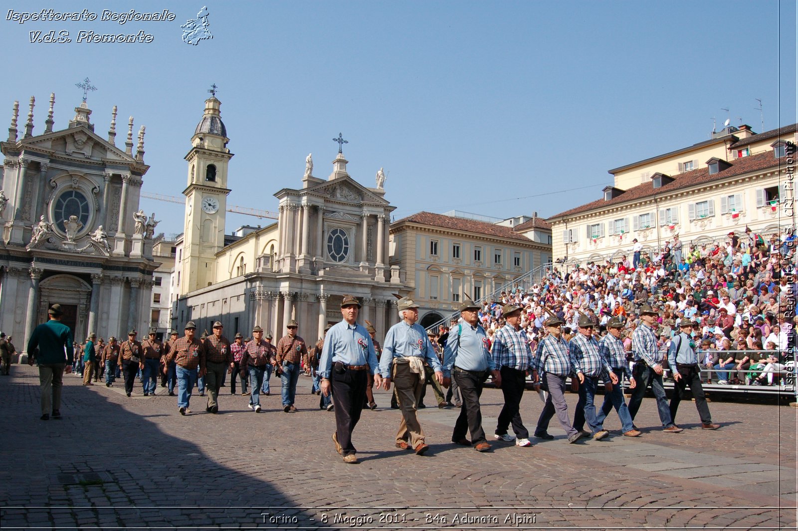 Torino  - 8 Maggio 2011 - 84a Adunata Nazionale Alpini -  Croce Rossa Italiana - Ispettorato Regionale Volontari del Soccorso Piemonte