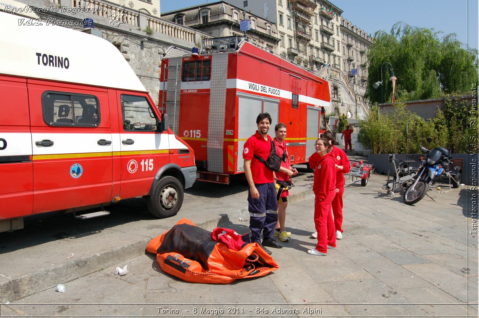 Torino  - 8 Maggio 2011 - 84a Adunata Nazionale Alpini -  Croce Rossa Italiana - Ispettorato Regionale Volontari del Soccorso Piemonte