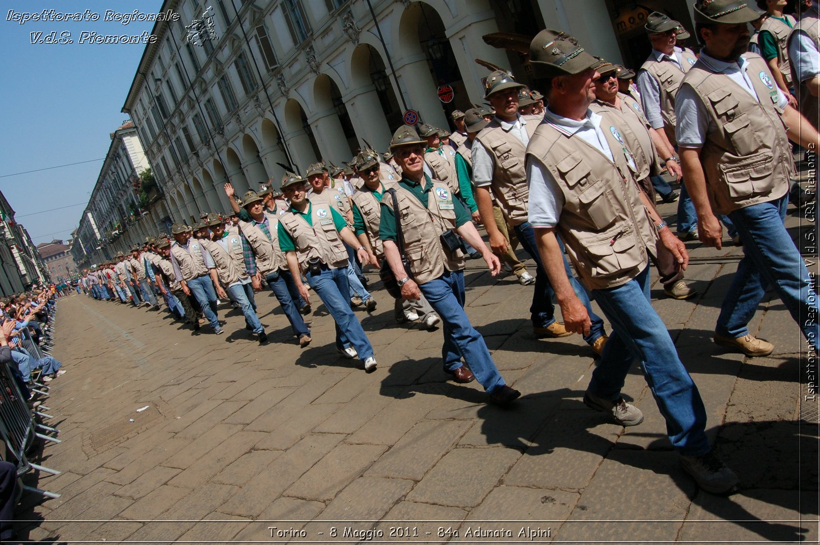 Torino  - 8 Maggio 2011 - 84a Adunata Nazionale Alpini -  Croce Rossa Italiana - Ispettorato Regionale Volontari del Soccorso Piemonte