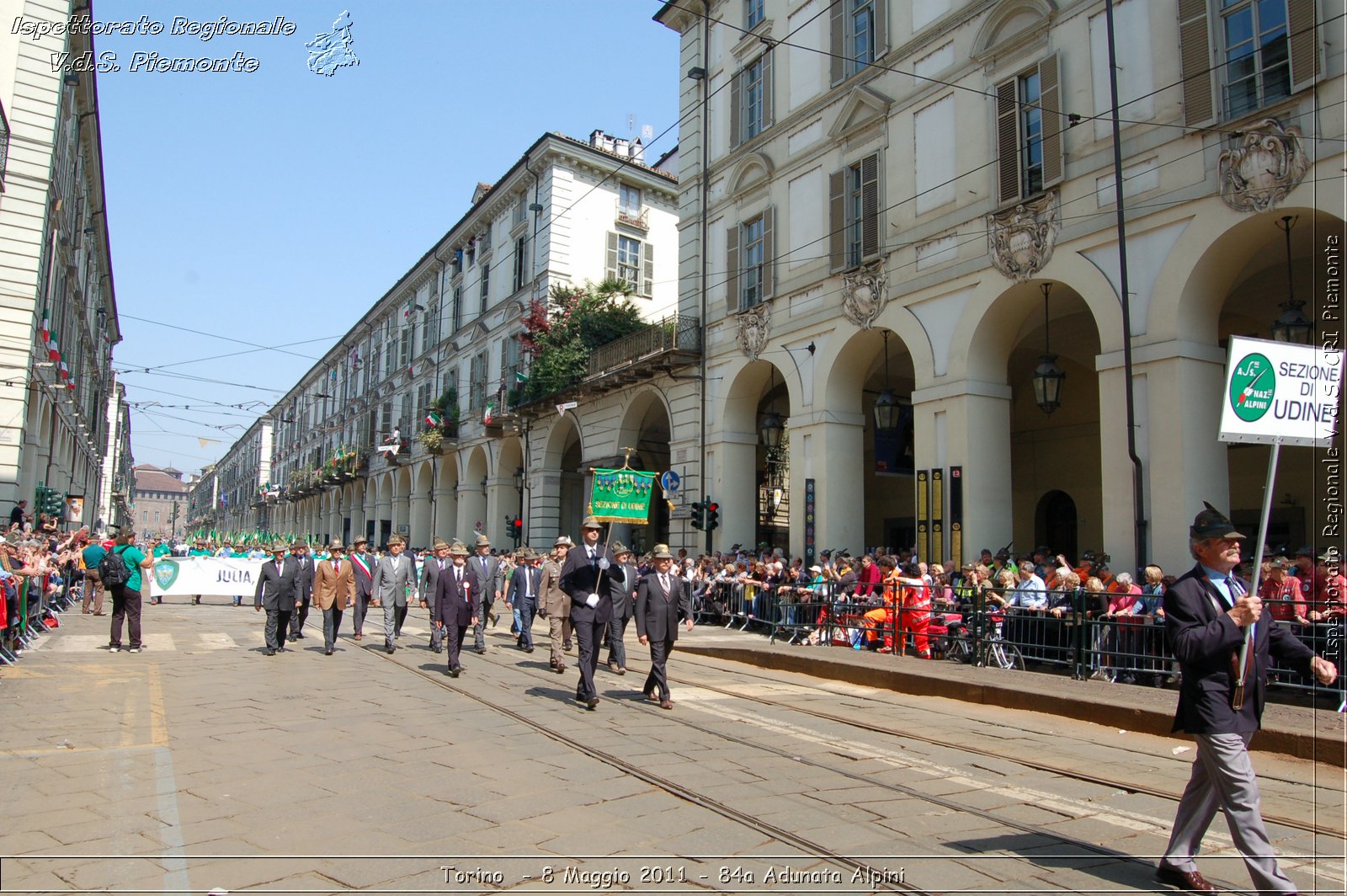 Torino  - 8 Maggio 2011 - 84a Adunata Nazionale Alpini -  Croce Rossa Italiana - Ispettorato Regionale Volontari del Soccorso Piemonte