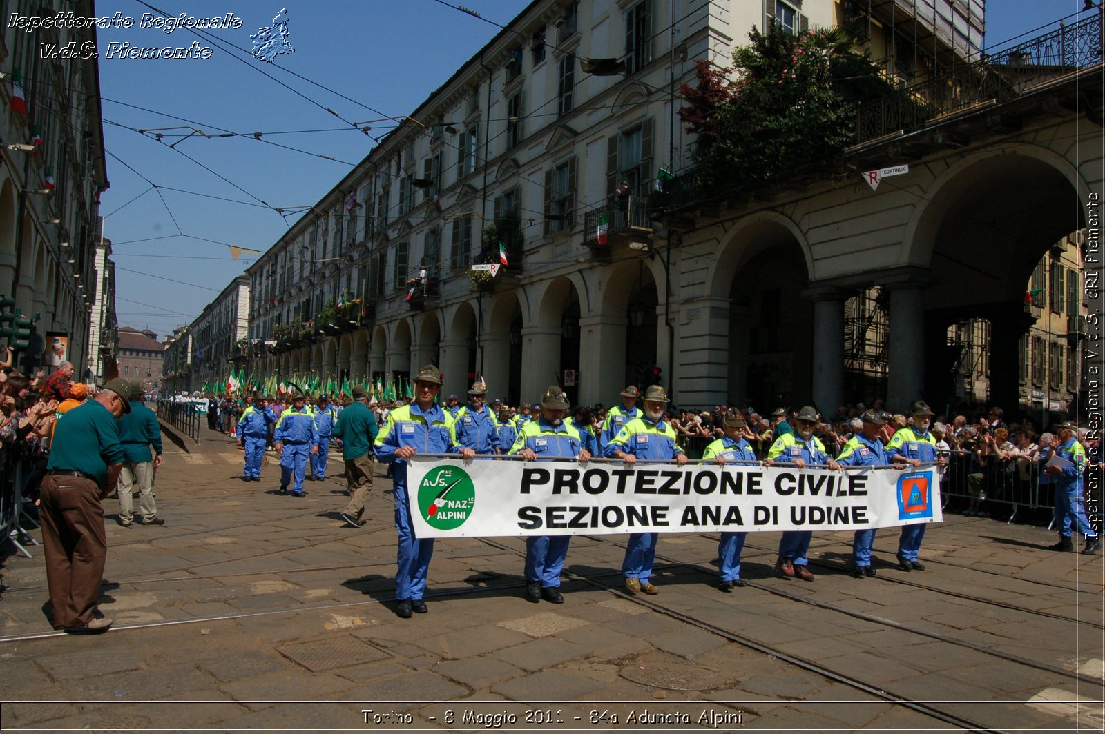 Torino  - 8 Maggio 2011 - 84a Adunata Nazionale Alpini -  Croce Rossa Italiana - Ispettorato Regionale Volontari del Soccorso Piemonte