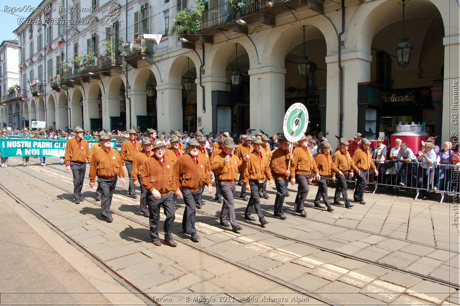 Torino  - 8 Maggio 2011 - 84a Adunata Nazionale Alpini -  Croce Rossa Italiana - Ispettorato Regionale Volontari del Soccorso Piemonte