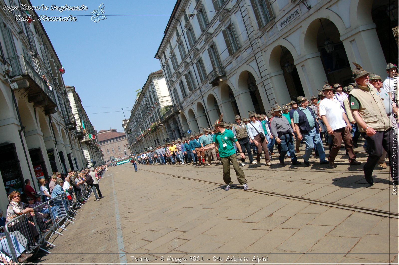 Torino  - 8 Maggio 2011 - 84a Adunata Nazionale Alpini -  Croce Rossa Italiana - Ispettorato Regionale Volontari del Soccorso Piemonte