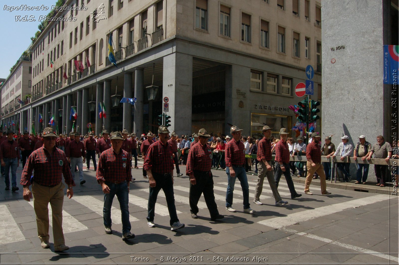 Torino  - 8 Maggio 2011 - 84a Adunata Nazionale Alpini -  Croce Rossa Italiana - Ispettorato Regionale Volontari del Soccorso Piemonte