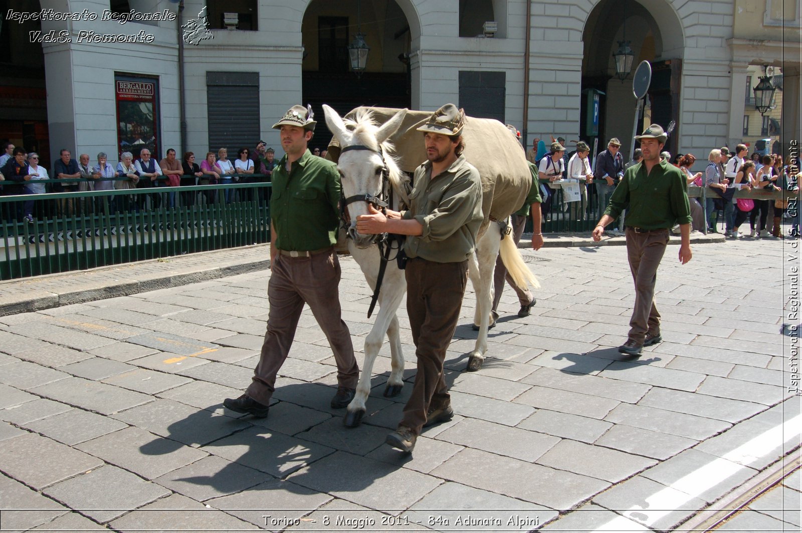 Torino  - 8 Maggio 2011 - 84a Adunata Nazionale Alpini -  Croce Rossa Italiana - Ispettorato Regionale Volontari del Soccorso Piemonte