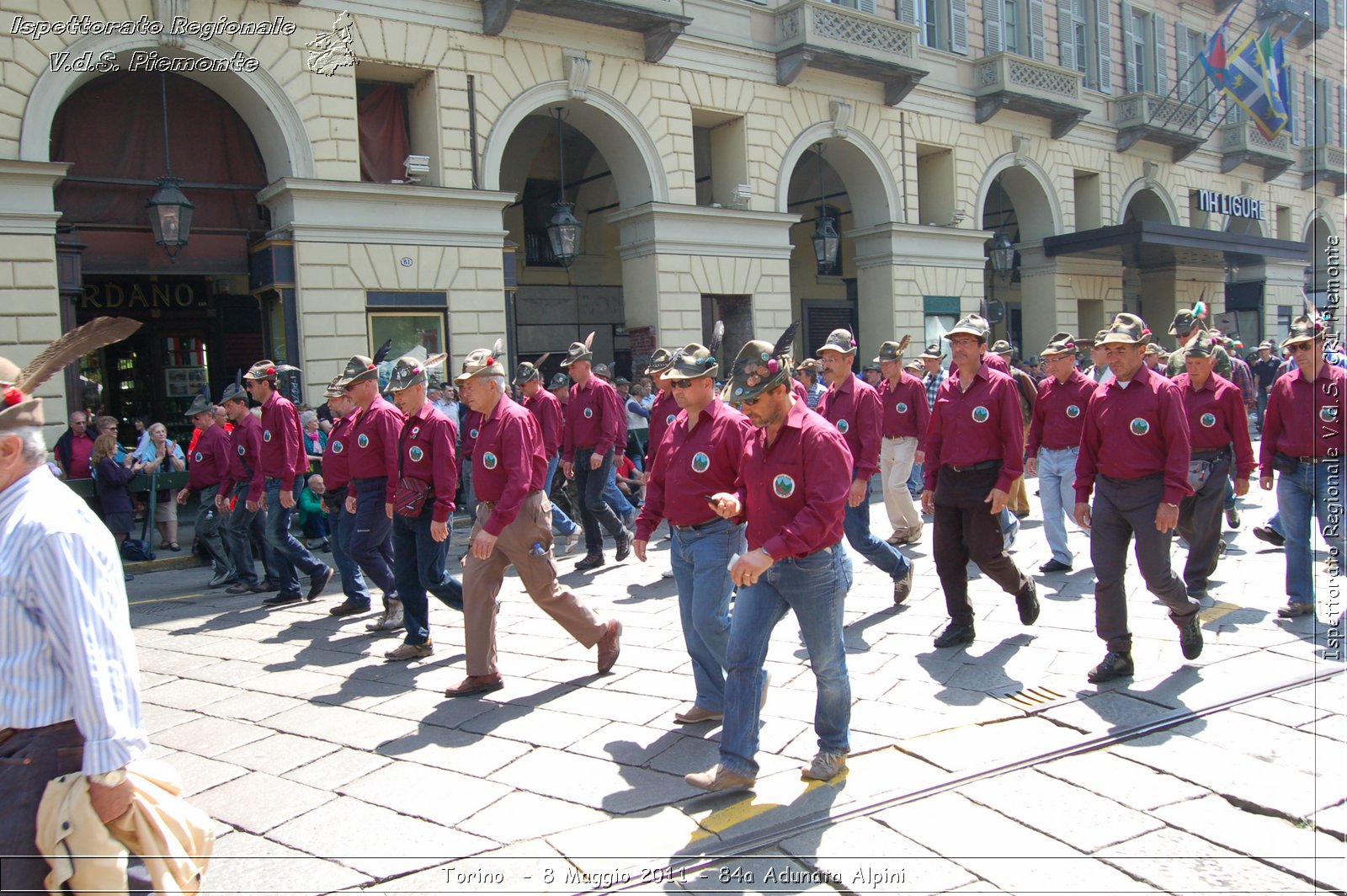 Torino  - 8 Maggio 2011 - 84a Adunata Nazionale Alpini -  Croce Rossa Italiana - Ispettorato Regionale Volontari del Soccorso Piemonte