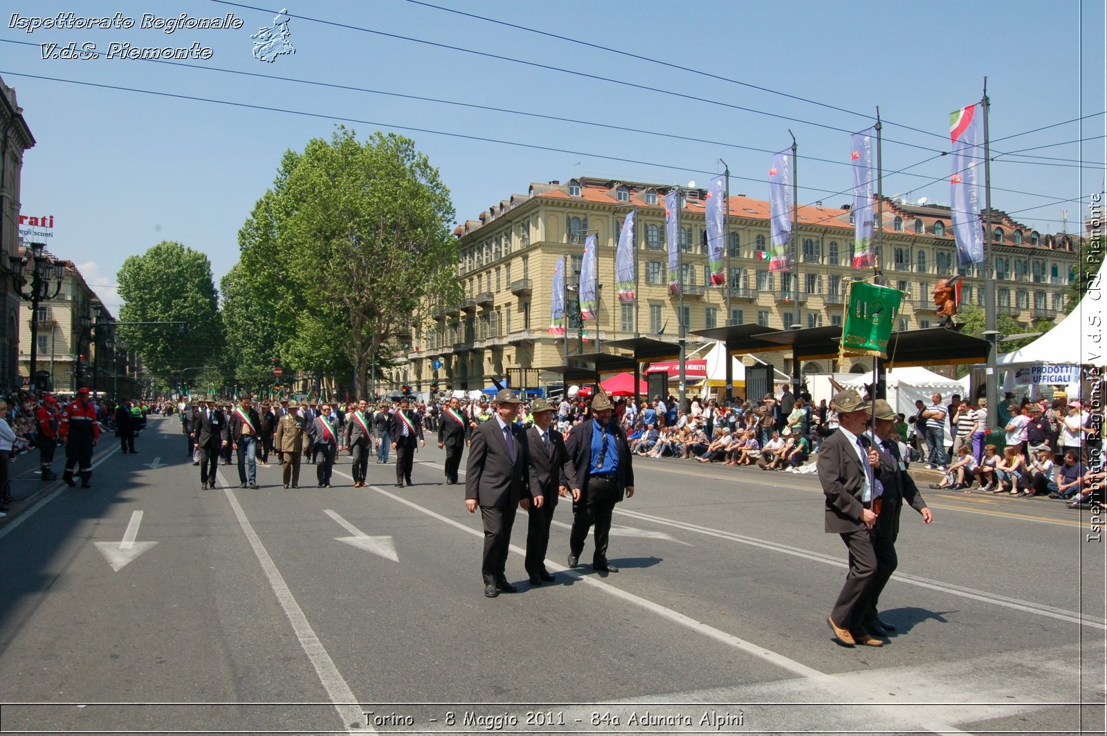Torino  - 8 Maggio 2011 - 84a Adunata Nazionale Alpini -  Croce Rossa Italiana - Ispettorato Regionale Volontari del Soccorso Piemonte
