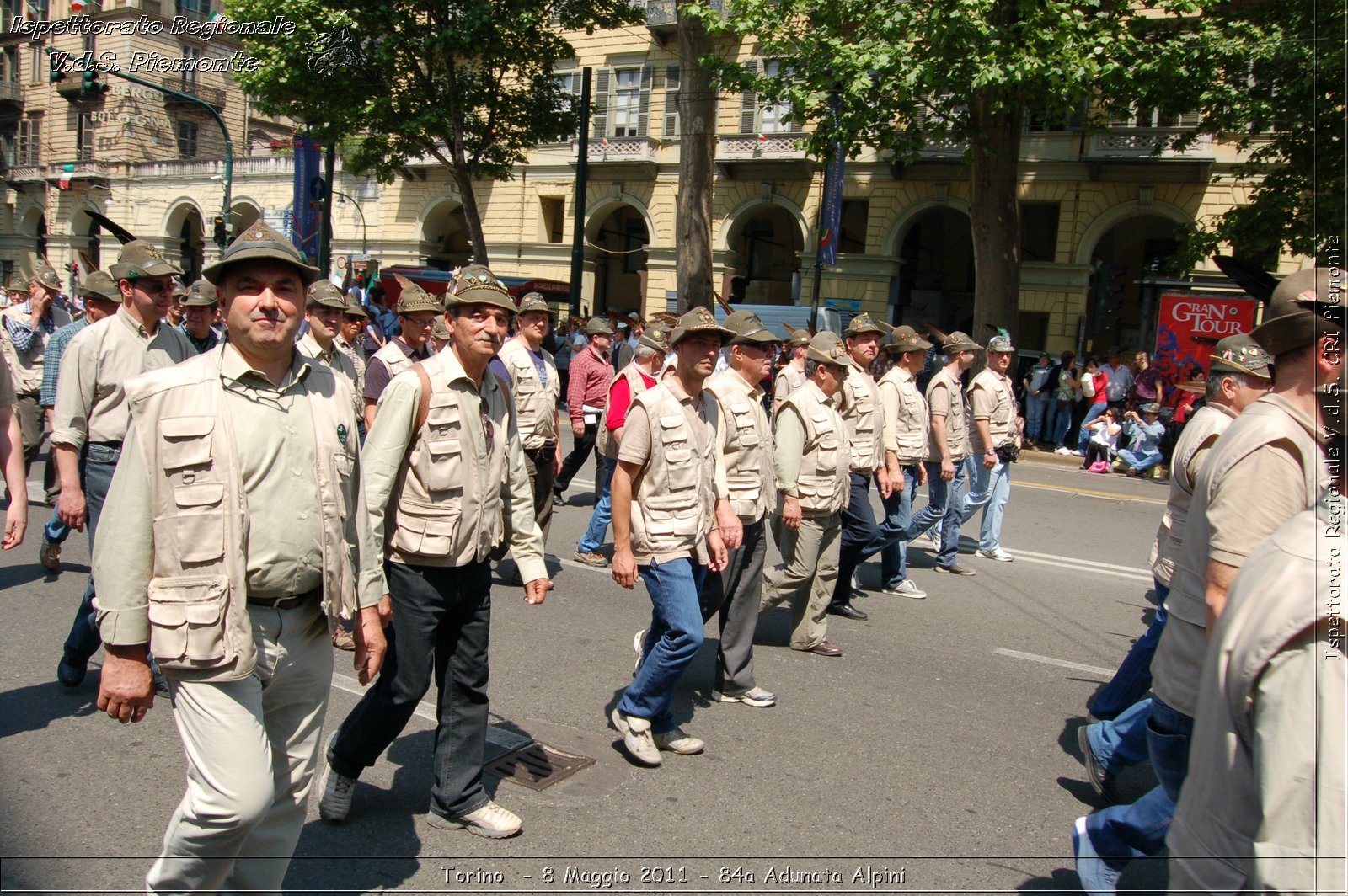 Torino  - 8 Maggio 2011 - 84a Adunata Nazionale Alpini -  Croce Rossa Italiana - Ispettorato Regionale Volontari del Soccorso Piemonte
