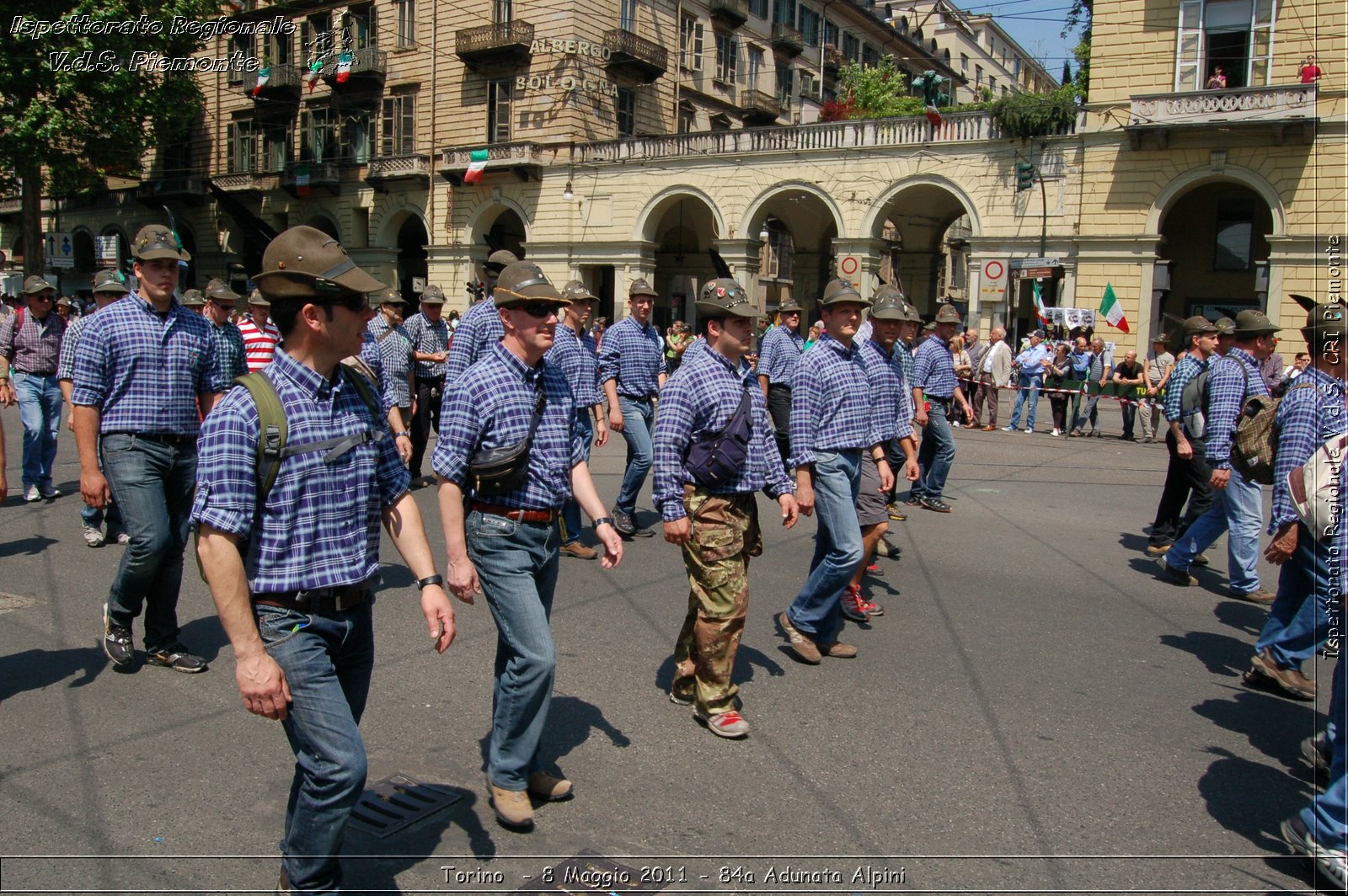 Torino  - 8 Maggio 2011 - 84a Adunata Nazionale Alpini -  Croce Rossa Italiana - Ispettorato Regionale Volontari del Soccorso Piemonte