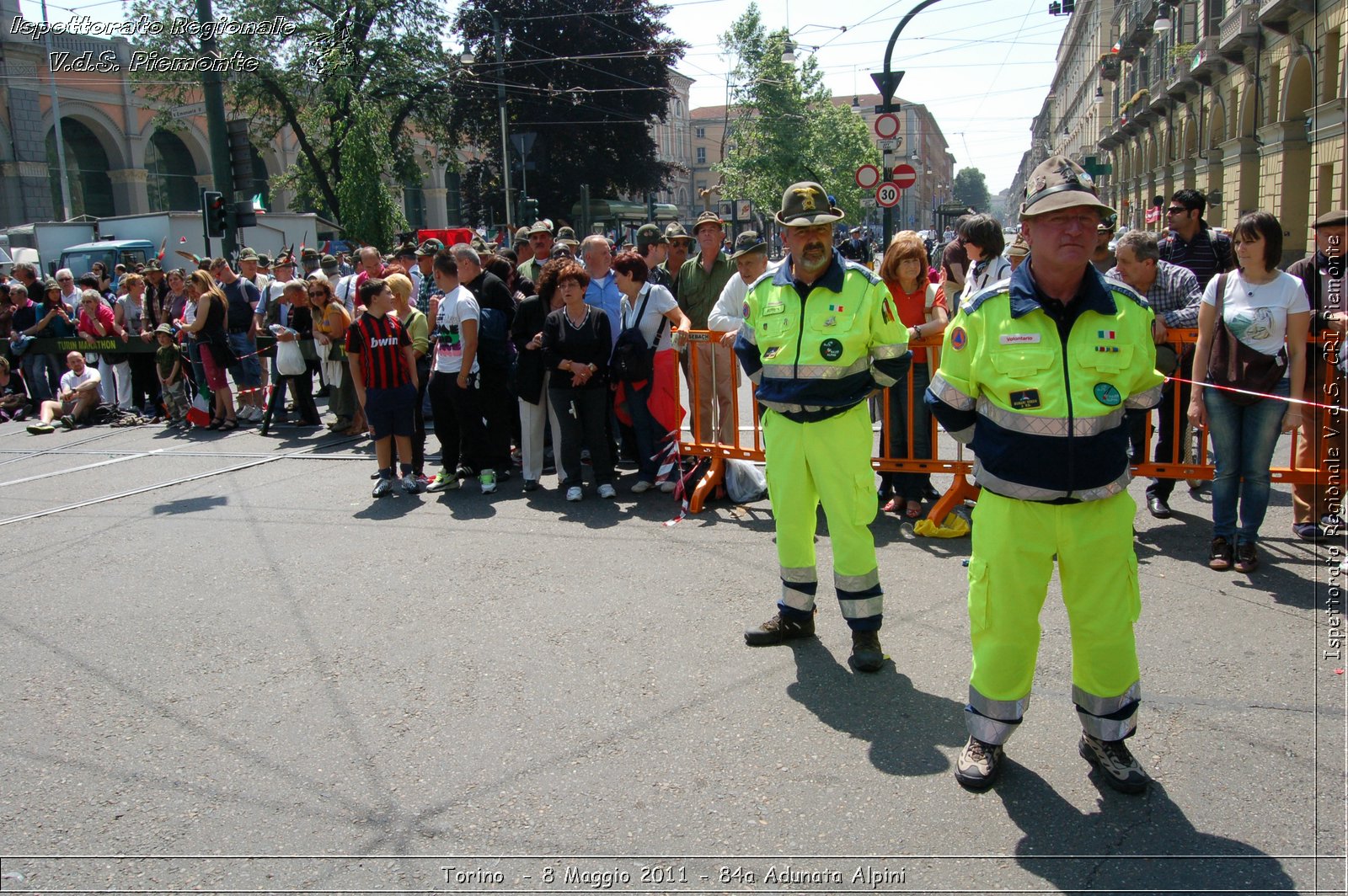 Torino  - 8 Maggio 2011 - 84a Adunata Nazionale Alpini -  Croce Rossa Italiana - Ispettorato Regionale Volontari del Soccorso Piemonte