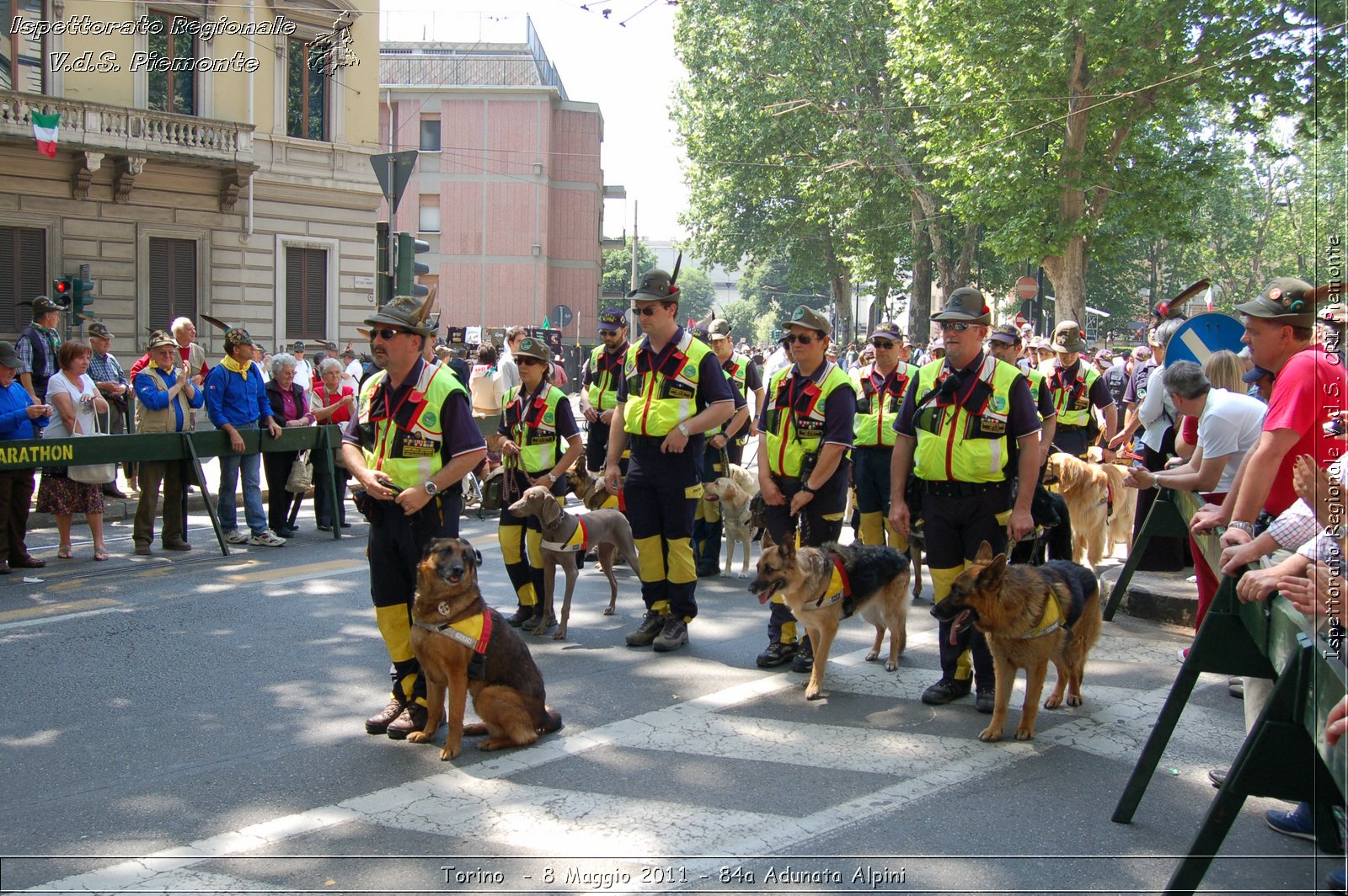 Torino  - 8 Maggio 2011 - 84a Adunata Nazionale Alpini -  Croce Rossa Italiana - Ispettorato Regionale Volontari del Soccorso Piemonte