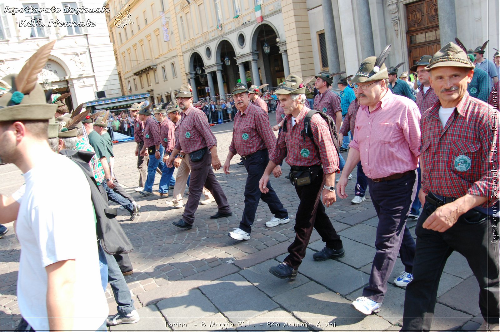 Torino  - 8 Maggio 2011 - 84a Adunata Nazionale Alpini -  Croce Rossa Italiana - Ispettorato Regionale Volontari del Soccorso Piemonte