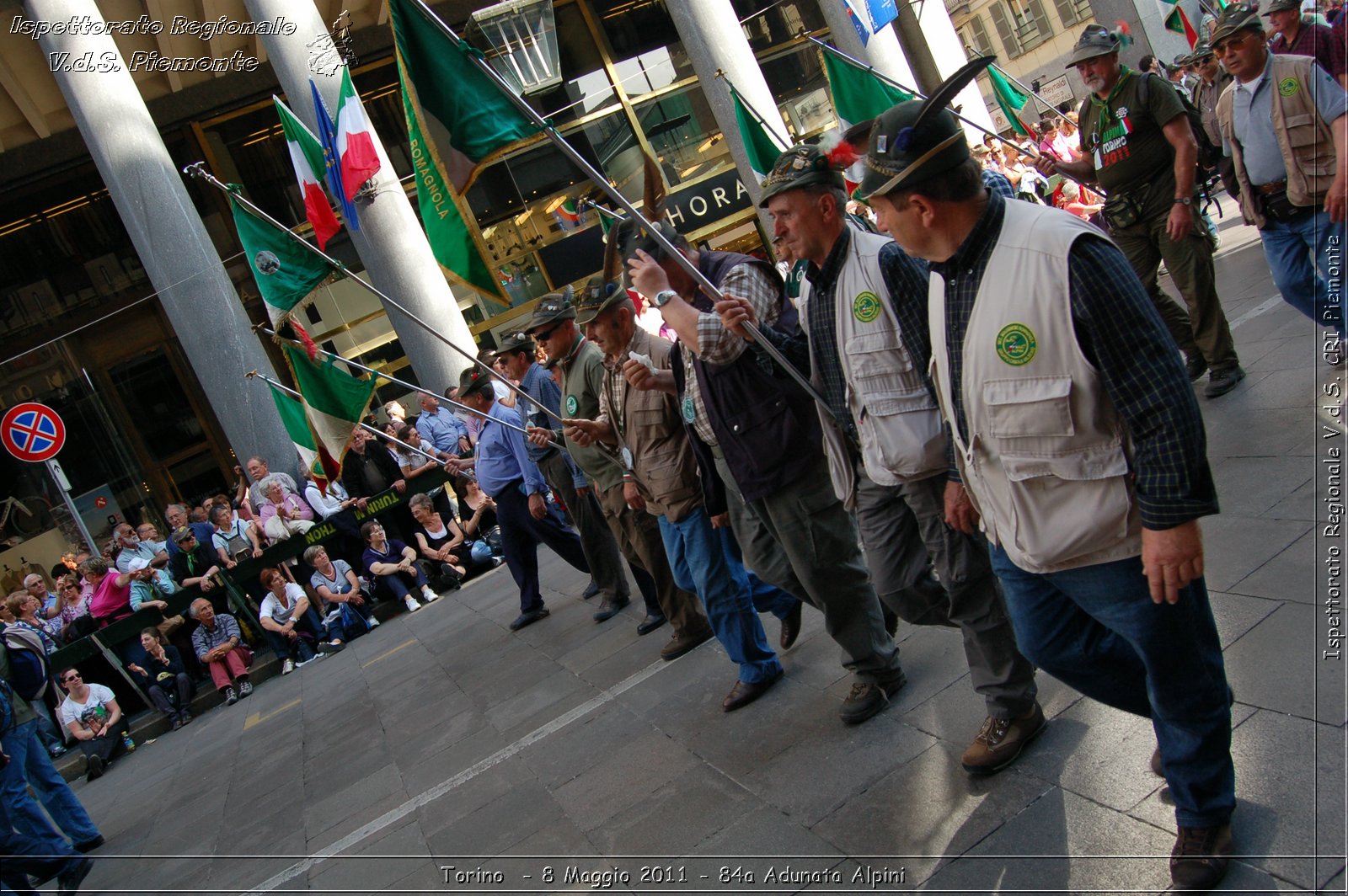 Torino  - 8 Maggio 2011 - 84a Adunata Nazionale Alpini -  Croce Rossa Italiana - Ispettorato Regionale Volontari del Soccorso Piemonte