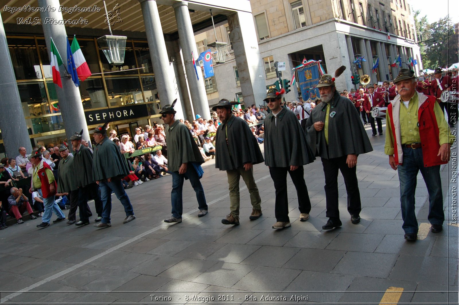 Torino  - 8 Maggio 2011 - 84a Adunata Nazionale Alpini -  Croce Rossa Italiana - Ispettorato Regionale Volontari del Soccorso Piemonte
