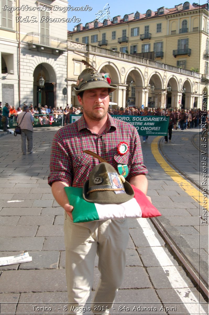 Torino  - 8 Maggio 2011 - 84a Adunata Nazionale Alpini -  Croce Rossa Italiana - Ispettorato Regionale Volontari del Soccorso Piemonte