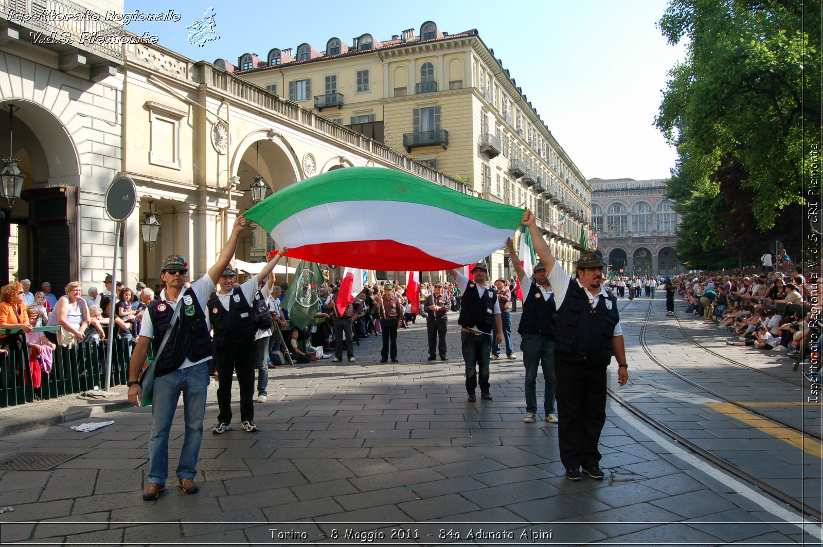 Torino  - 8 Maggio 2011 - 84a Adunata Nazionale Alpini -  Croce Rossa Italiana - Ispettorato Regionale Volontari del Soccorso Piemonte