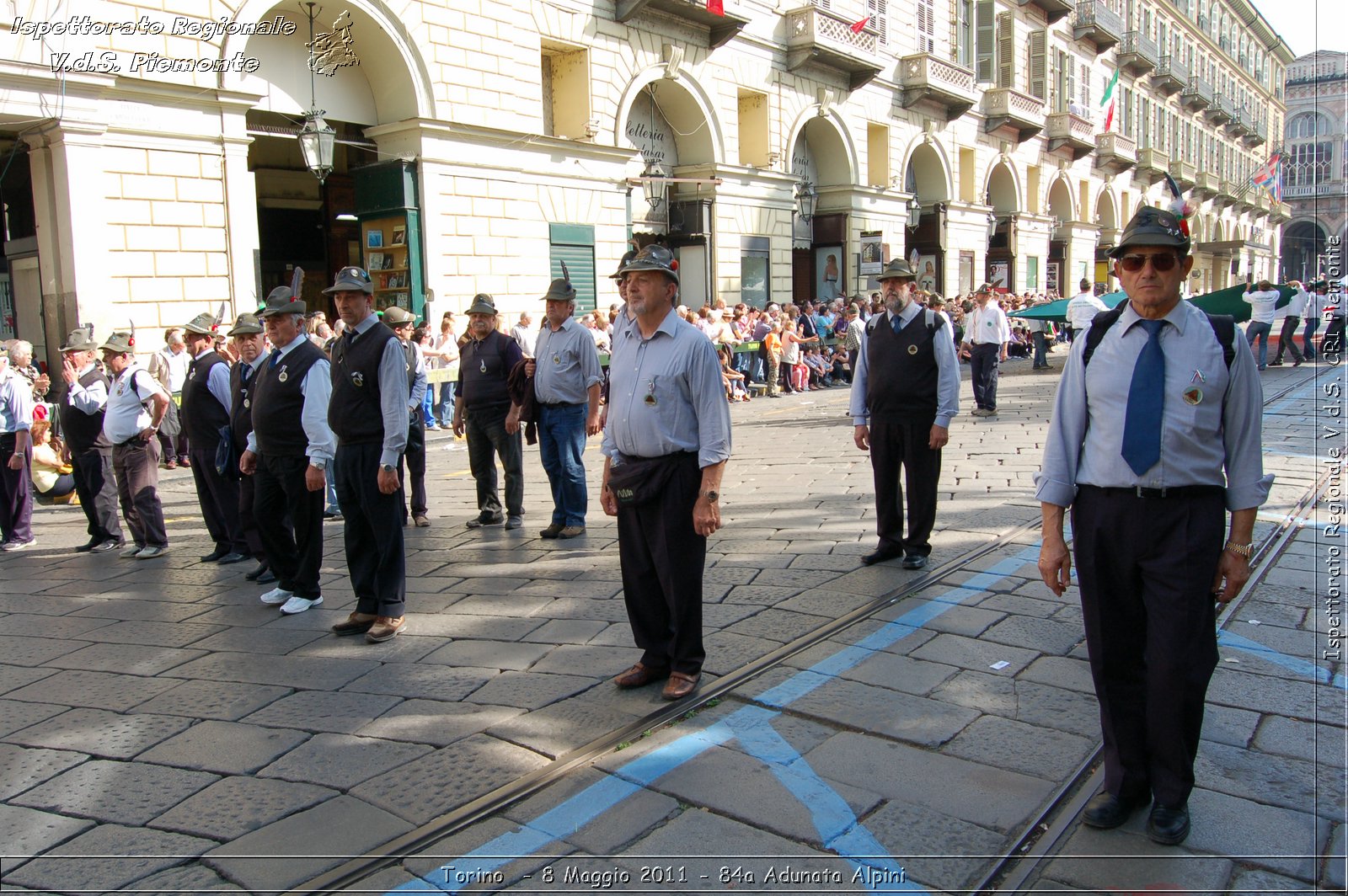 Torino  - 8 Maggio 2011 - 84a Adunata Nazionale Alpini -  Croce Rossa Italiana - Ispettorato Regionale Volontari del Soccorso Piemonte