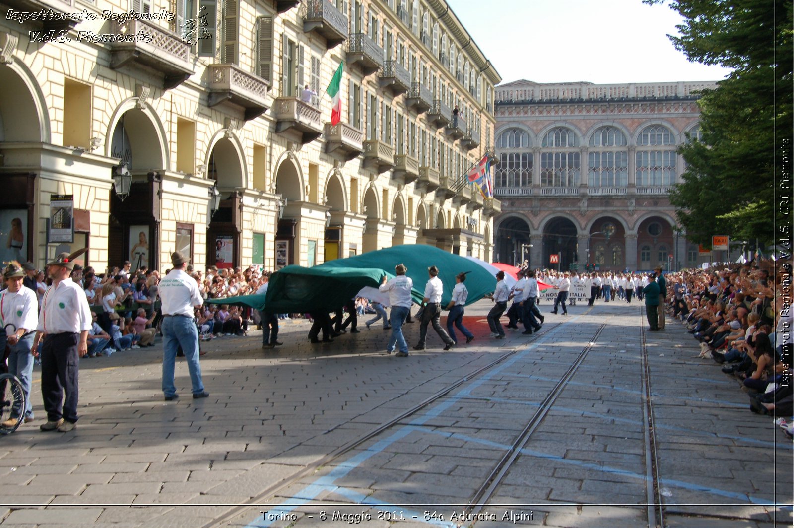 Torino  - 8 Maggio 2011 - 84a Adunata Nazionale Alpini -  Croce Rossa Italiana - Ispettorato Regionale Volontari del Soccorso Piemonte