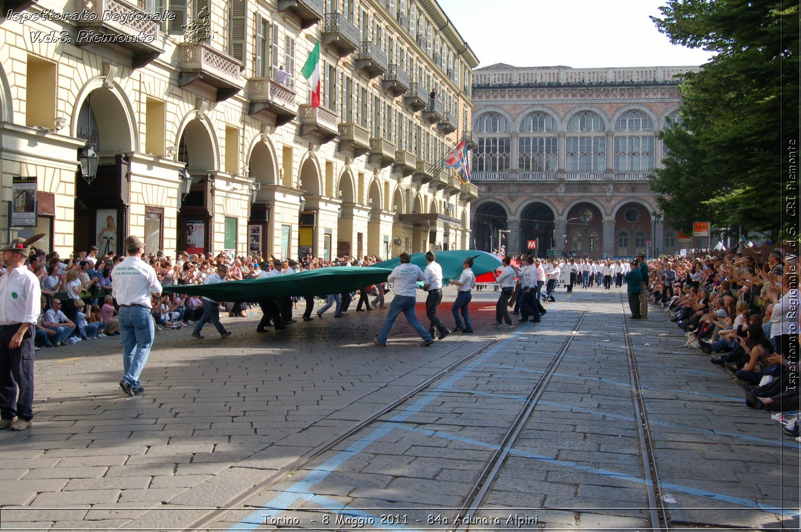 Torino  - 8 Maggio 2011 - 84a Adunata Nazionale Alpini -  Croce Rossa Italiana - Ispettorato Regionale Volontari del Soccorso Piemonte