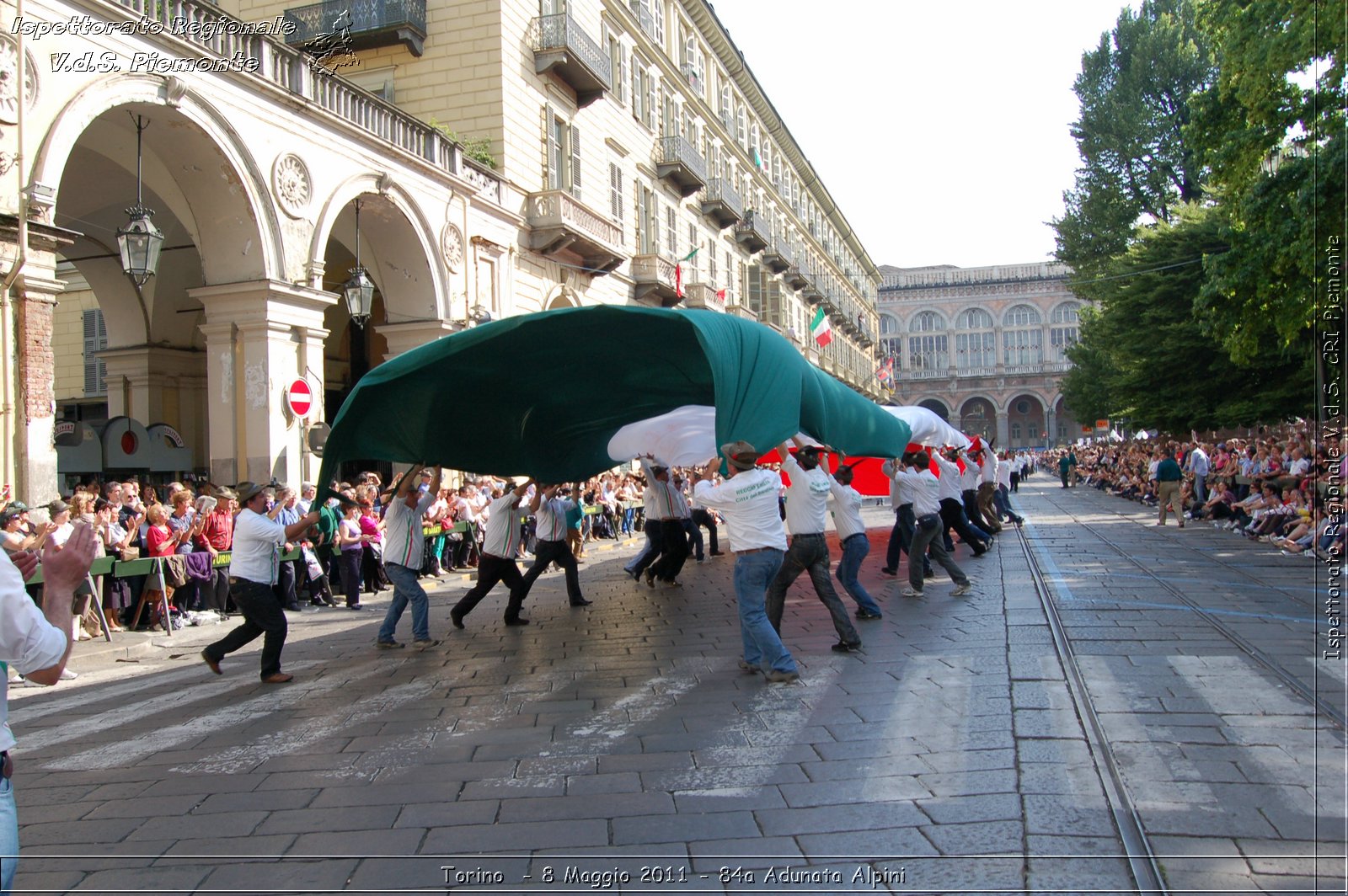 Torino  - 8 Maggio 2011 - 84a Adunata Nazionale Alpini -  Croce Rossa Italiana - Ispettorato Regionale Volontari del Soccorso Piemonte