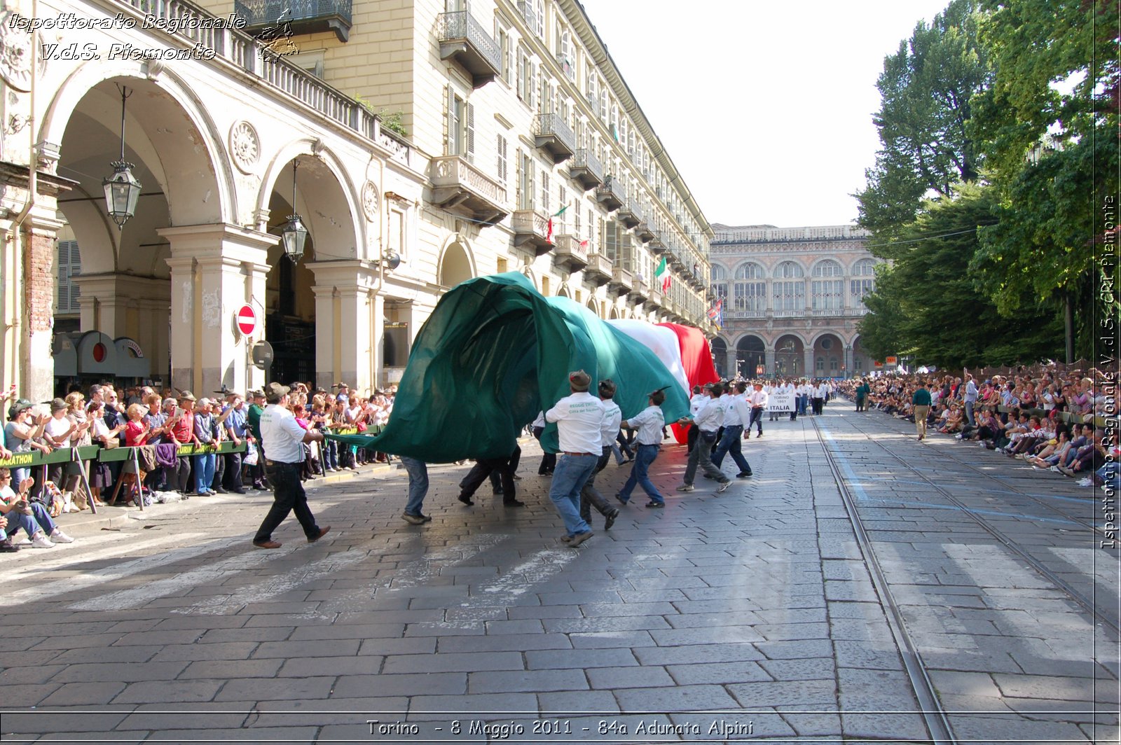 Torino  - 8 Maggio 2011 - 84a Adunata Nazionale Alpini -  Croce Rossa Italiana - Ispettorato Regionale Volontari del Soccorso Piemonte