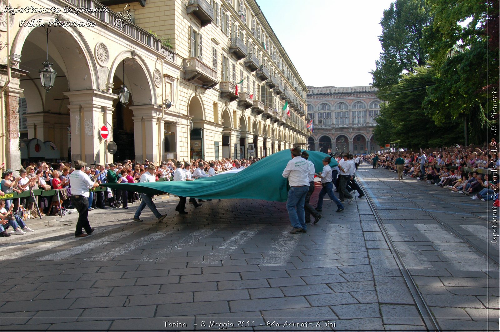 Torino  - 8 Maggio 2011 - 84a Adunata Nazionale Alpini -  Croce Rossa Italiana - Ispettorato Regionale Volontari del Soccorso Piemonte