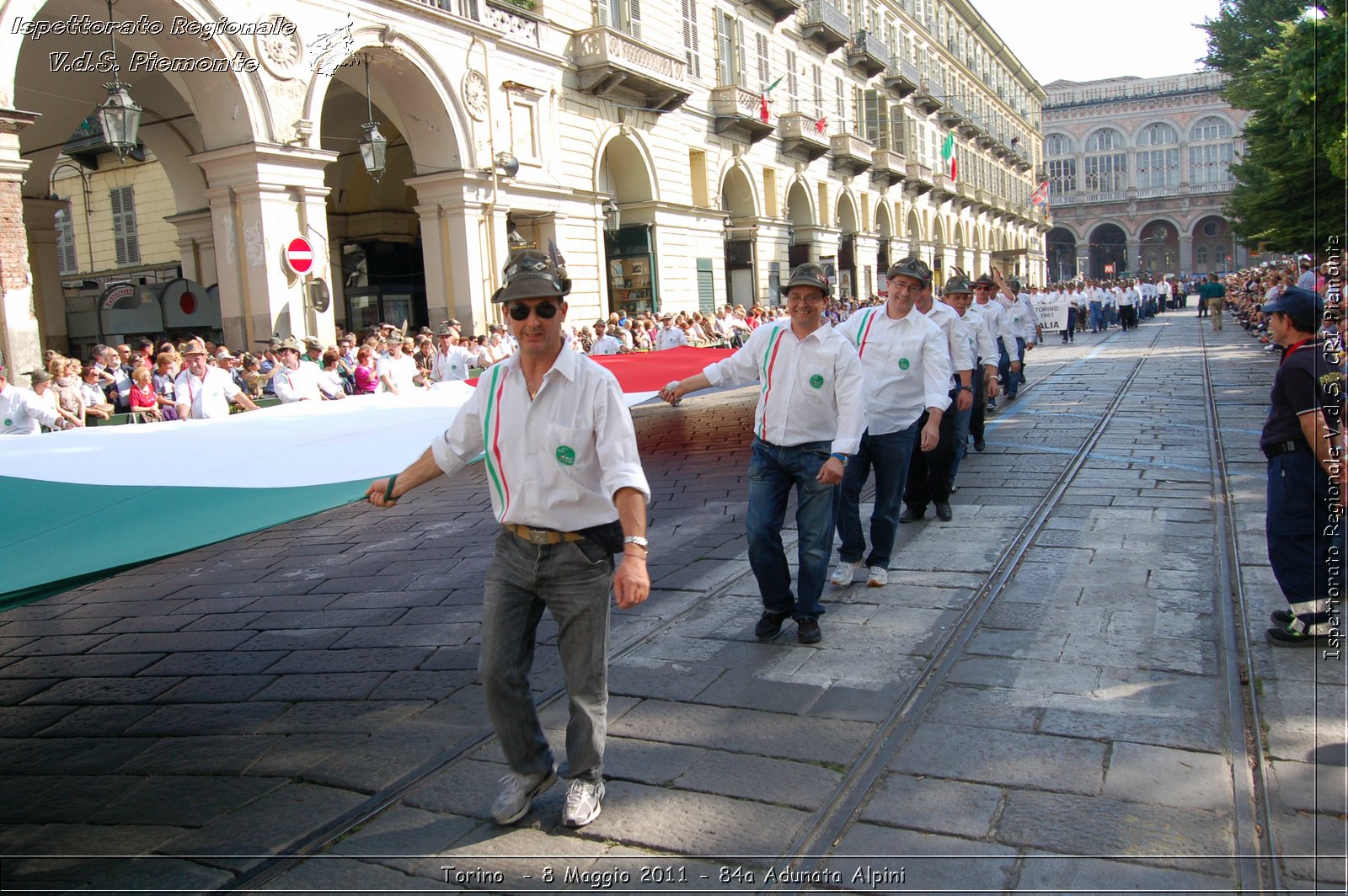 Torino  - 8 Maggio 2011 - 84a Adunata Nazionale Alpini -  Croce Rossa Italiana - Ispettorato Regionale Volontari del Soccorso Piemonte