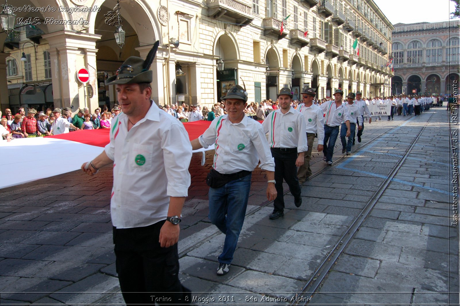 Torino  - 8 Maggio 2011 - 84a Adunata Nazionale Alpini -  Croce Rossa Italiana - Ispettorato Regionale Volontari del Soccorso Piemonte
