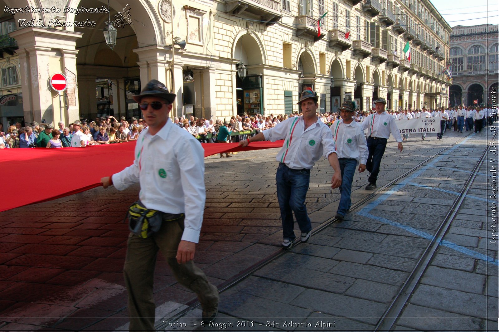Torino  - 8 Maggio 2011 - 84a Adunata Nazionale Alpini -  Croce Rossa Italiana - Ispettorato Regionale Volontari del Soccorso Piemonte
