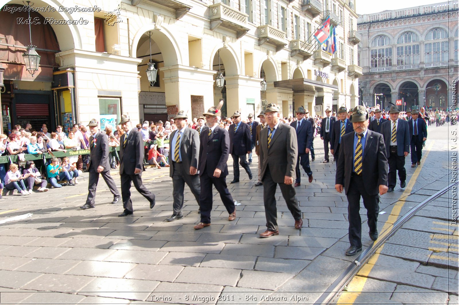 Torino  - 8 Maggio 2011 - 84a Adunata Nazionale Alpini -  Croce Rossa Italiana - Ispettorato Regionale Volontari del Soccorso Piemonte