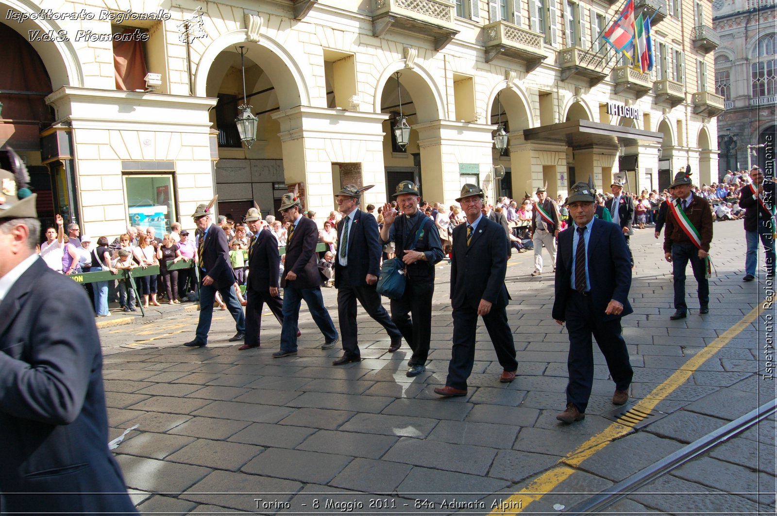 Torino  - 8 Maggio 2011 - 84a Adunata Nazionale Alpini -  Croce Rossa Italiana - Ispettorato Regionale Volontari del Soccorso Piemonte