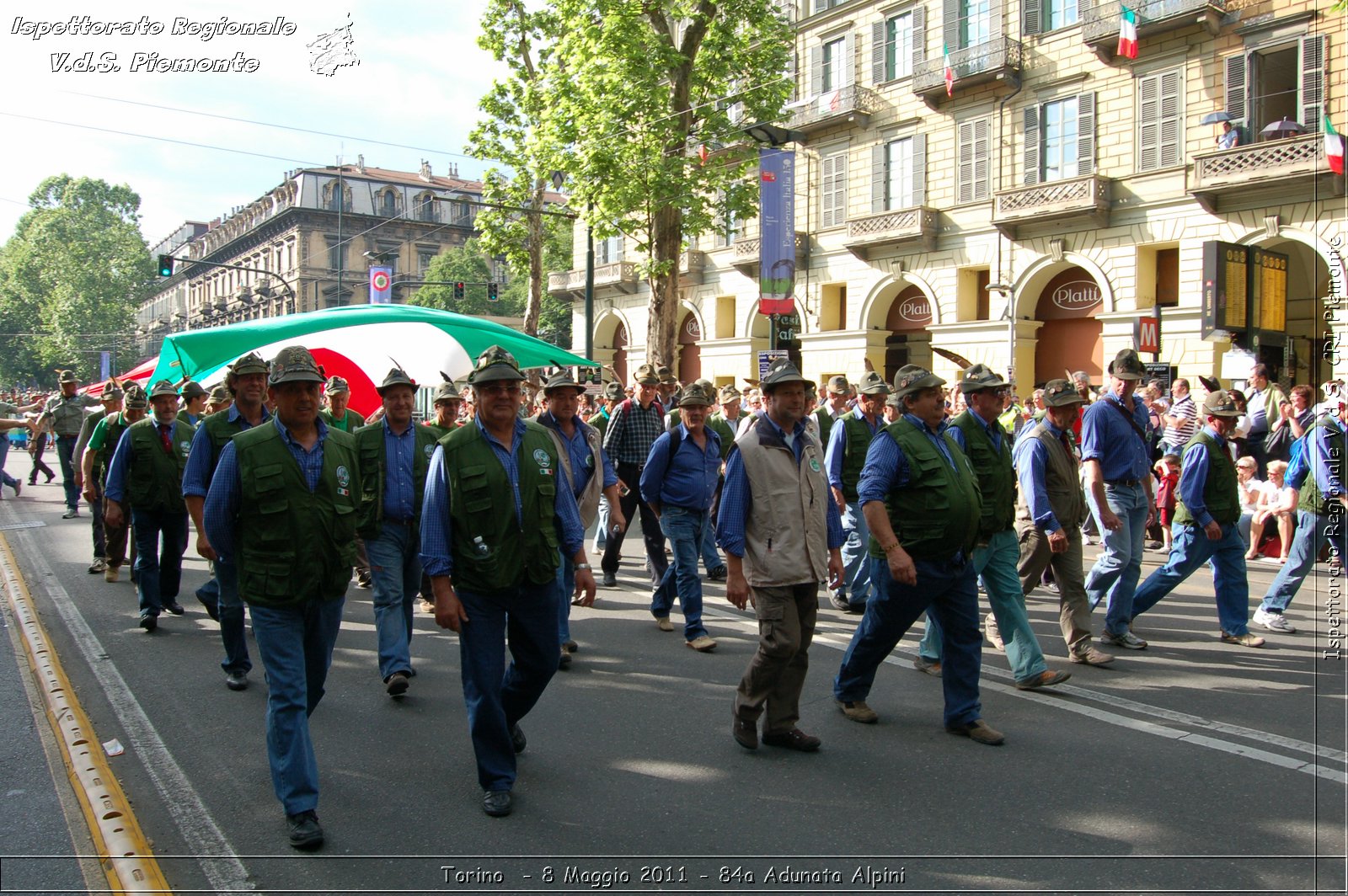Torino  - 8 Maggio 2011 - 84a Adunata Nazionale Alpini -  Croce Rossa Italiana - Ispettorato Regionale Volontari del Soccorso Piemonte