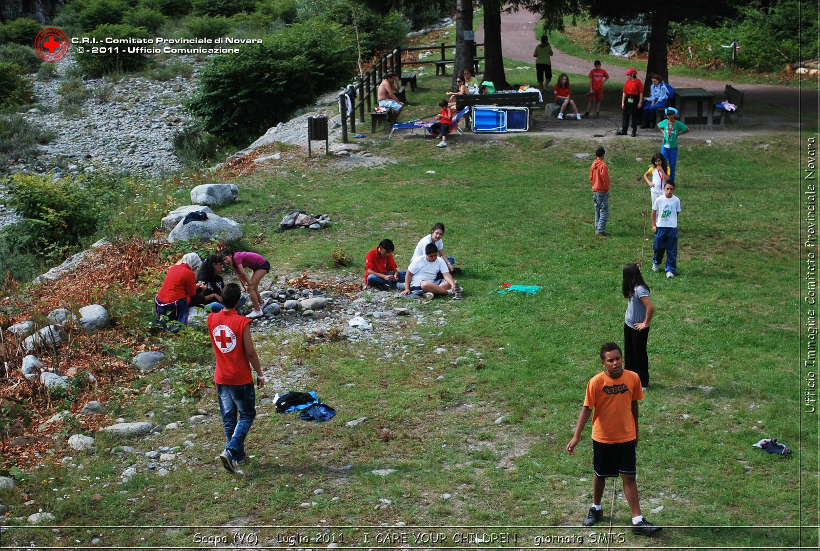 Scopa (VC) - Luglio 2011 - I CARE YOUR CHILDREN - giornata con operatori SMTS (Soccorsi con Mezzi e Tecniche Speciali)  -  Croce Rossa Italiana - Ufficio Immagine Comitato Provinciale Novara