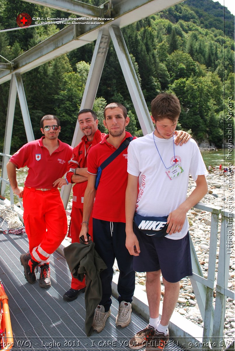 Scopa (VC) - Luglio 2011 - I CARE YOUR CHILDREN - giornata con operatori SMTS (Soccorsi con Mezzi e Tecniche Speciali)  -  Croce Rossa Italiana - Ufficio Immagine Comitato Provinciale Novara